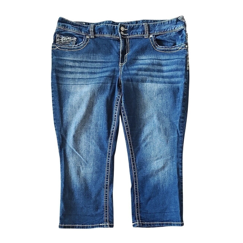 Maurices‎ Women Size 22 Dark Blue Denim Capri Jeans Used Y2K Western Aesthetic